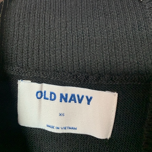 Old Navy Black Turtleneck Sweater - Picture 4 of 8